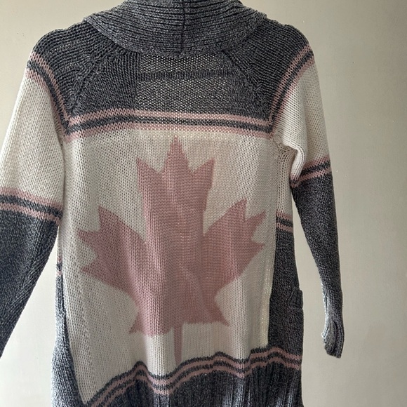 Cardigan from Cotton Country - Picture 2 of 2